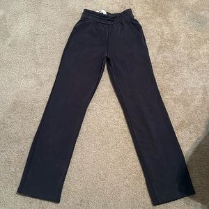 black lulu soft stream pants